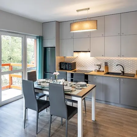 アパート Mountain Residence, Sun & Snow