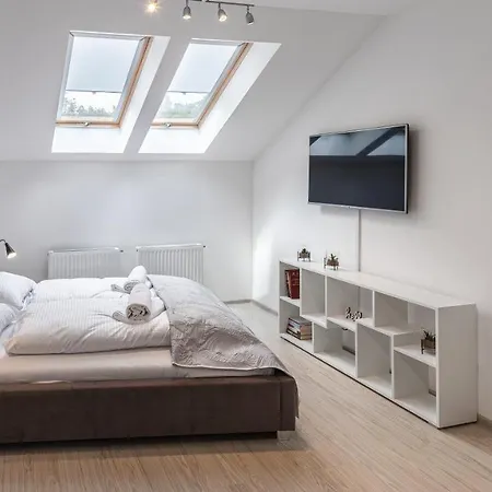 Mountain Residence, Sun & Snow *