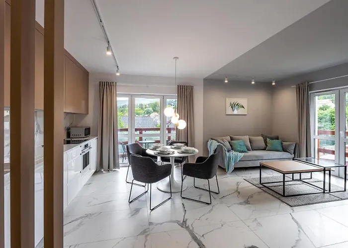 Mountain Residence, Sun & Snow *